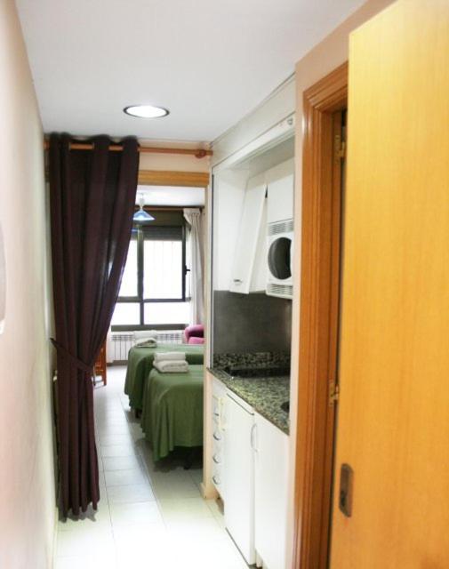 El Meson Daire Mequinenza Dış mekan fotoğraf